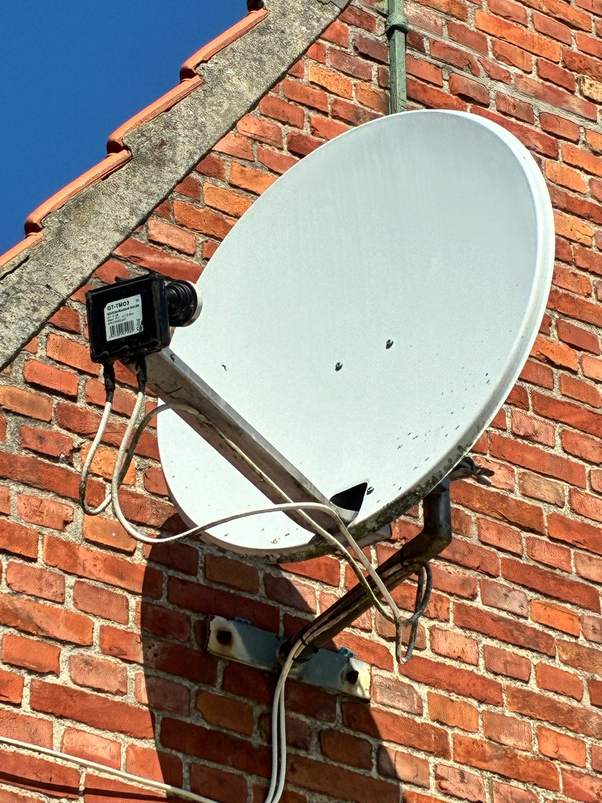 Satellietschotel met LNB - Gebruikt, Ophalen, Gebruikt, (Schotel)antenne, Overige merken
