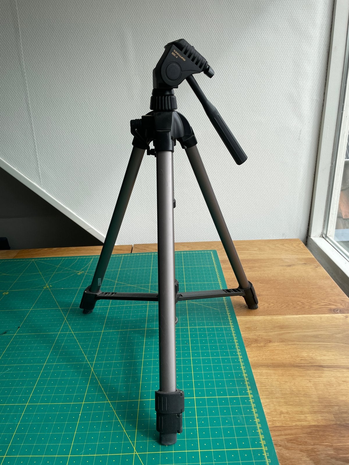 Vanguard MK-4 Driepoot Statief met Balhoofd, Gebruikt, Minder dan 150 cm, Met balhoofd, Ophalen of Verzenden