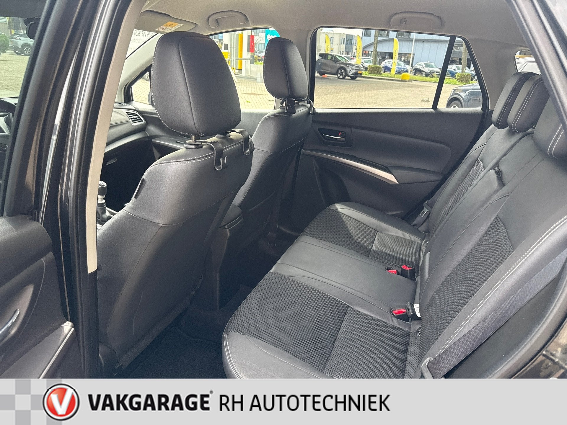 Foto 9 van Suzuki S-Cross 1.4 Boosterjet Style Smart Hybrid