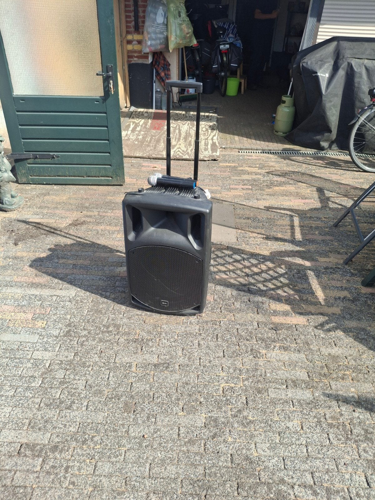 Draagbare Party Speaker met Microfoons en Bluetooth, Gebruikt, Bluetooth, Party speaker, 60 tot 120 watt