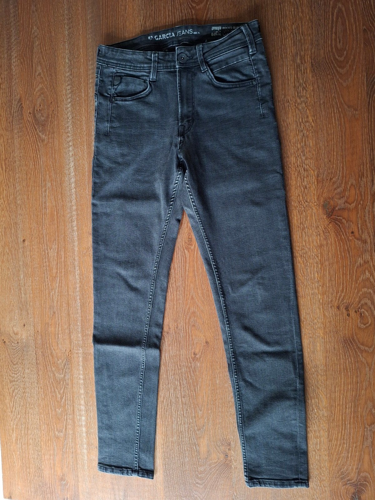 Garcia Rocko slim fit jeans W27 L30, Ophalen of Verzenden, Zo goed als nieuw, Zwart, W32 (confectie 46) of kleiner