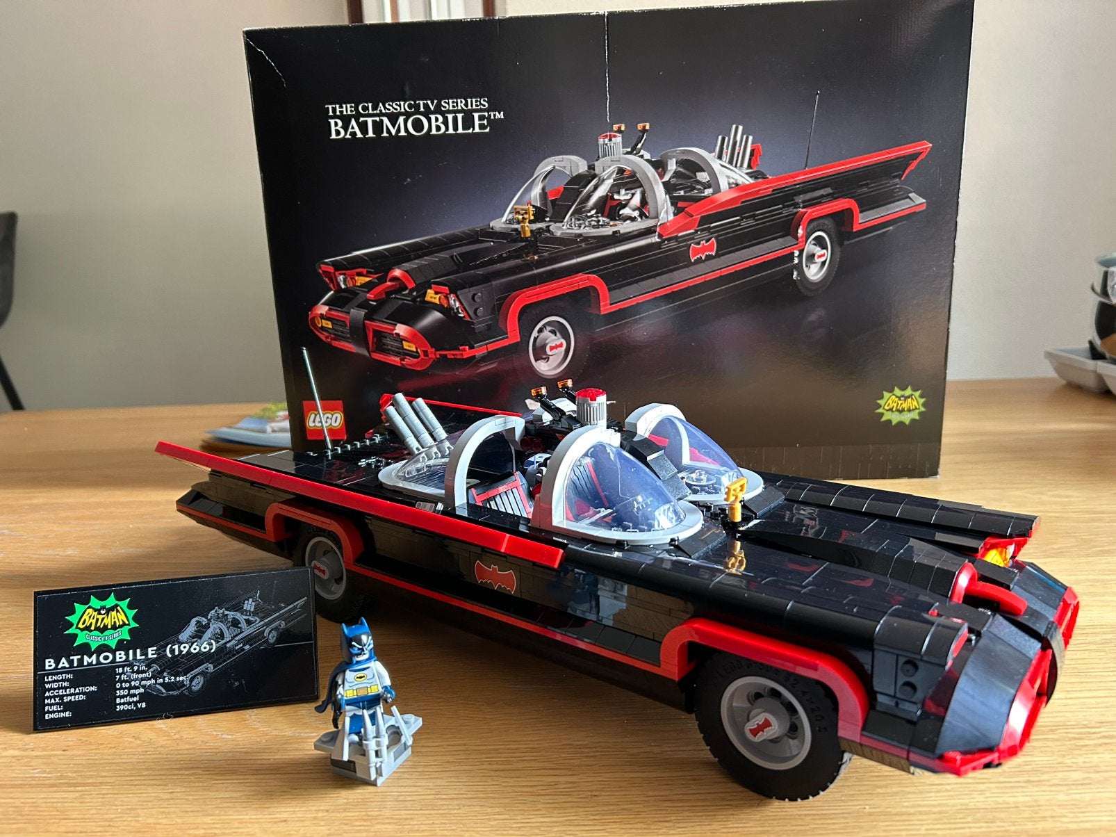 Lego Batmobile 76328 met nieuw stickervel!, Lego, Inclusief accessoires, Ophalen of Verzenden, Zo goed als nieuw