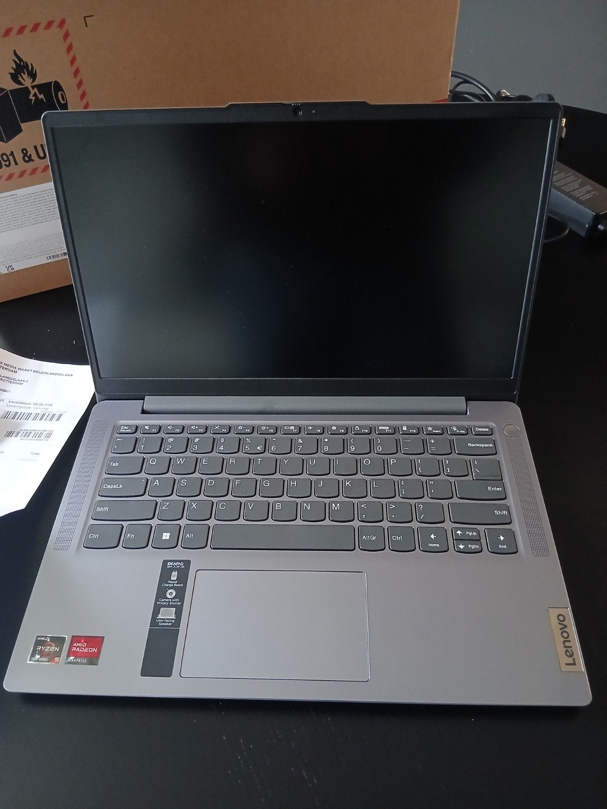 Lenovo IdeaPad Slim 3 14AMN8 - Nieuwstaat, Computers en Software, Windows Laptops, Met videokaart, Qwerty, 8 GB, AMD Ryzen