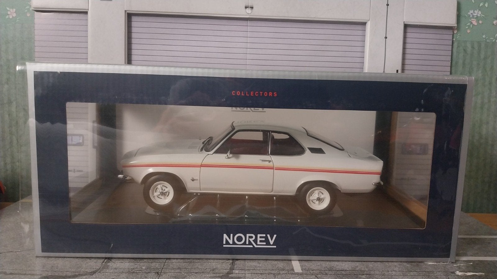 Opel manta swinger 1975, Hobby en Vrije tijd, Ophalen of Verzenden, Nieuw, Auto, Norev