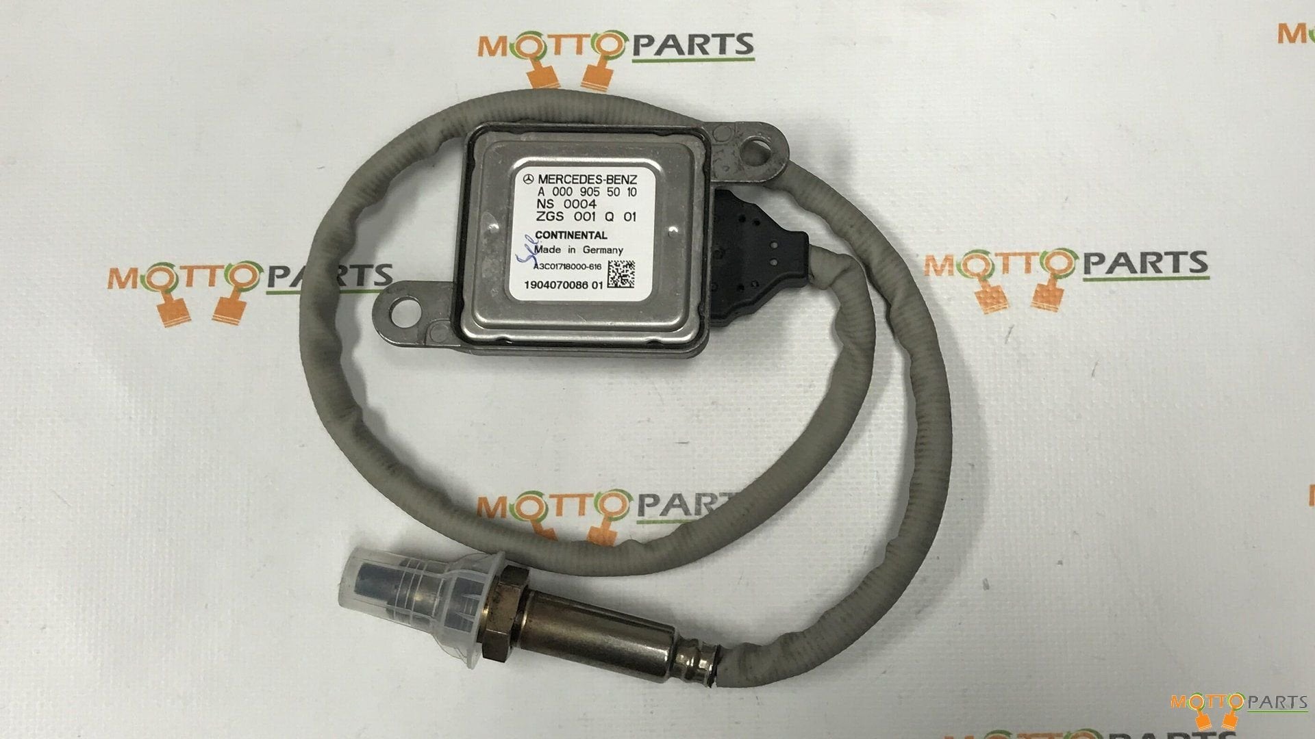 Mercedes-Benz NOx sensor A0009055010 - A3C01718000 ZGS001Q01, Gebruikt, -, -, Ophalen of Verzenden