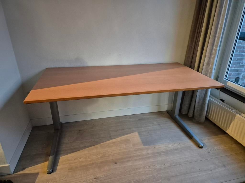 Verstelbaar zitbureau 80x160 gratis afhalen, Huis en Inrichting, Bureaus, Ophalen