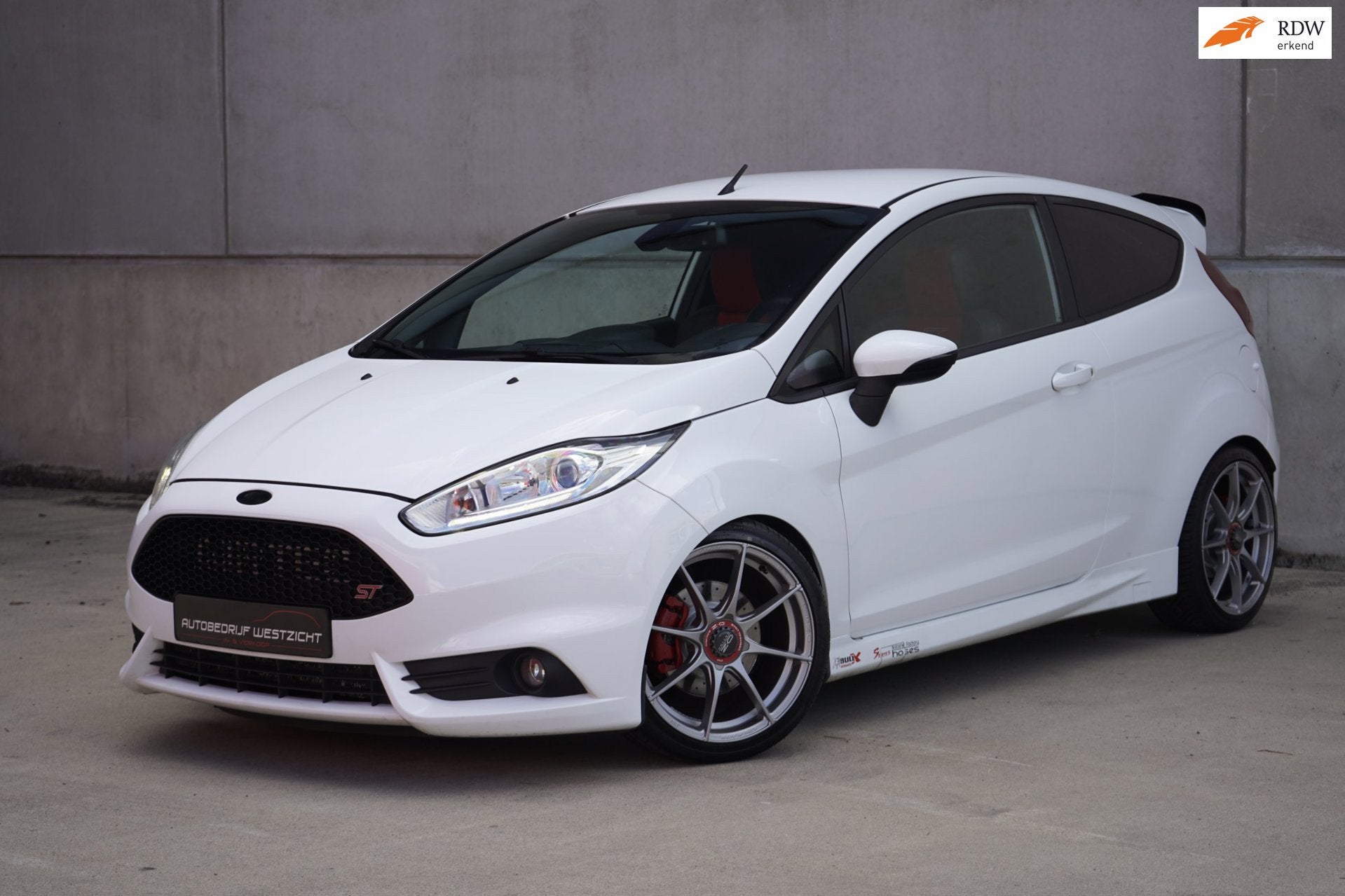 Ford Fiesta 1.6 ST2 / O.Z / Airtac / H&R / Milltek / HJS /, Voorwielaandrijving, 1596 cc, 1063 kg, Gebruikt