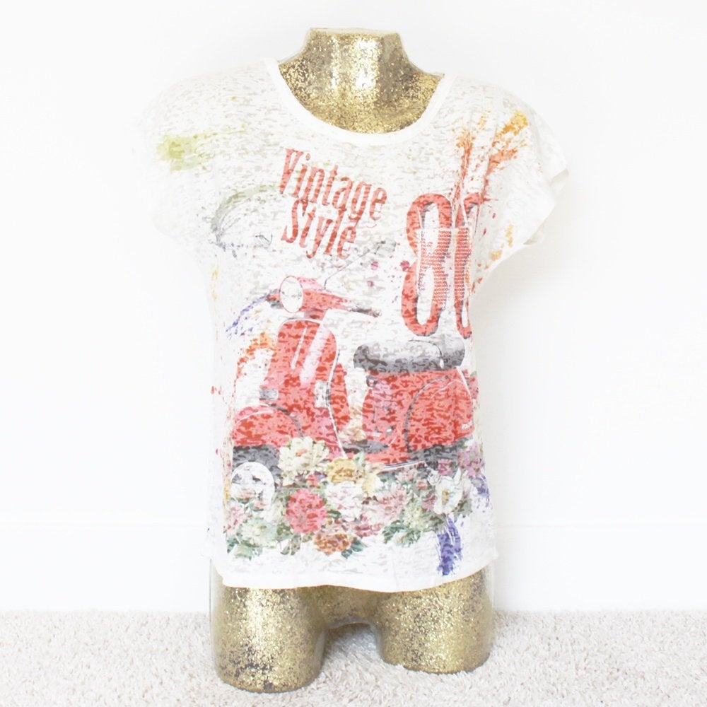 Vintage Style Shirtje (M) - 27 € 15,-, Kleding | Dames, T-shirts, Maat 38/40 (M), Overige kleuren, Zo goed als nieuw, Korte mouw