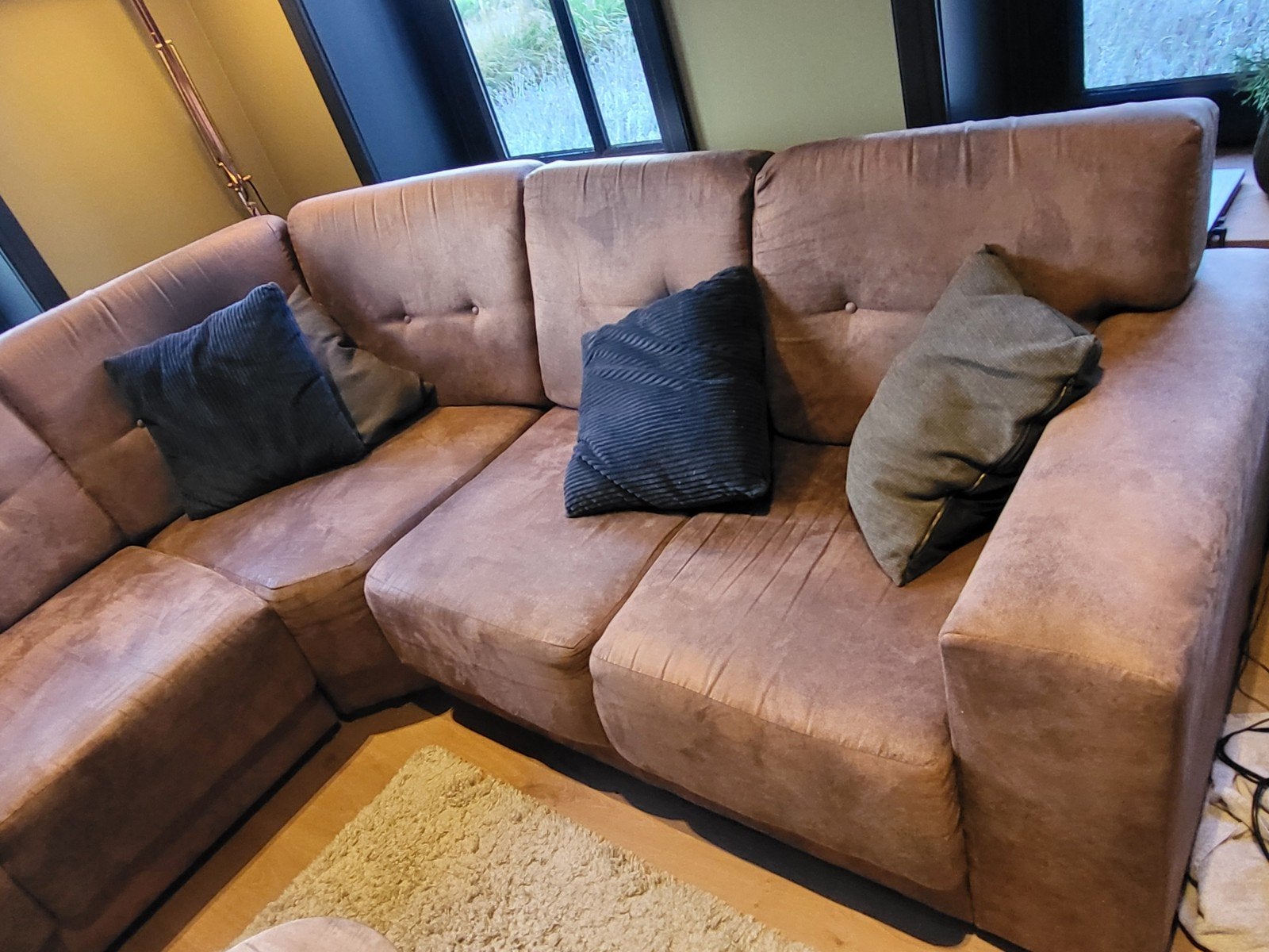 Grote hoekbank - Bruin --salontafel - tv- meubel, Ophalen of Verzenden, Gebruikt, Stof, Modern