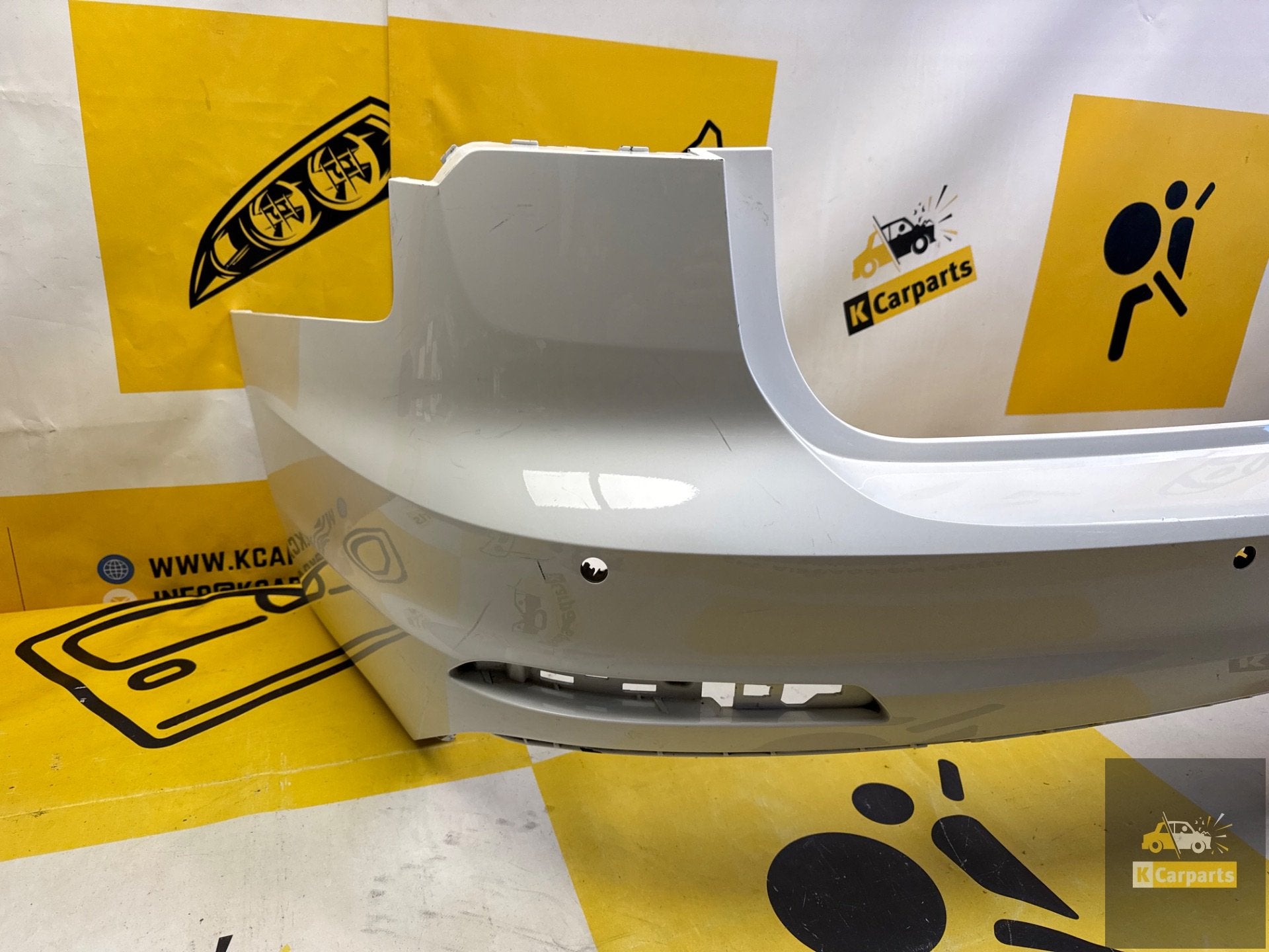 Audi A6 C8 Achterbumper Avant C8 origineel 4k9807511 4XPDC, Gebruikt, AUDI AG, Auto-Union-Strasse 1
85045  Ingolstadt, DE, Bumper