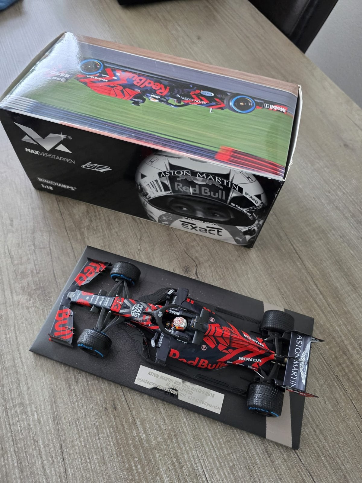 Max Verstappen 2019 shakedown livery 1:18, Ophalen of Verzenden, Zo goed als nieuw, Formule 1