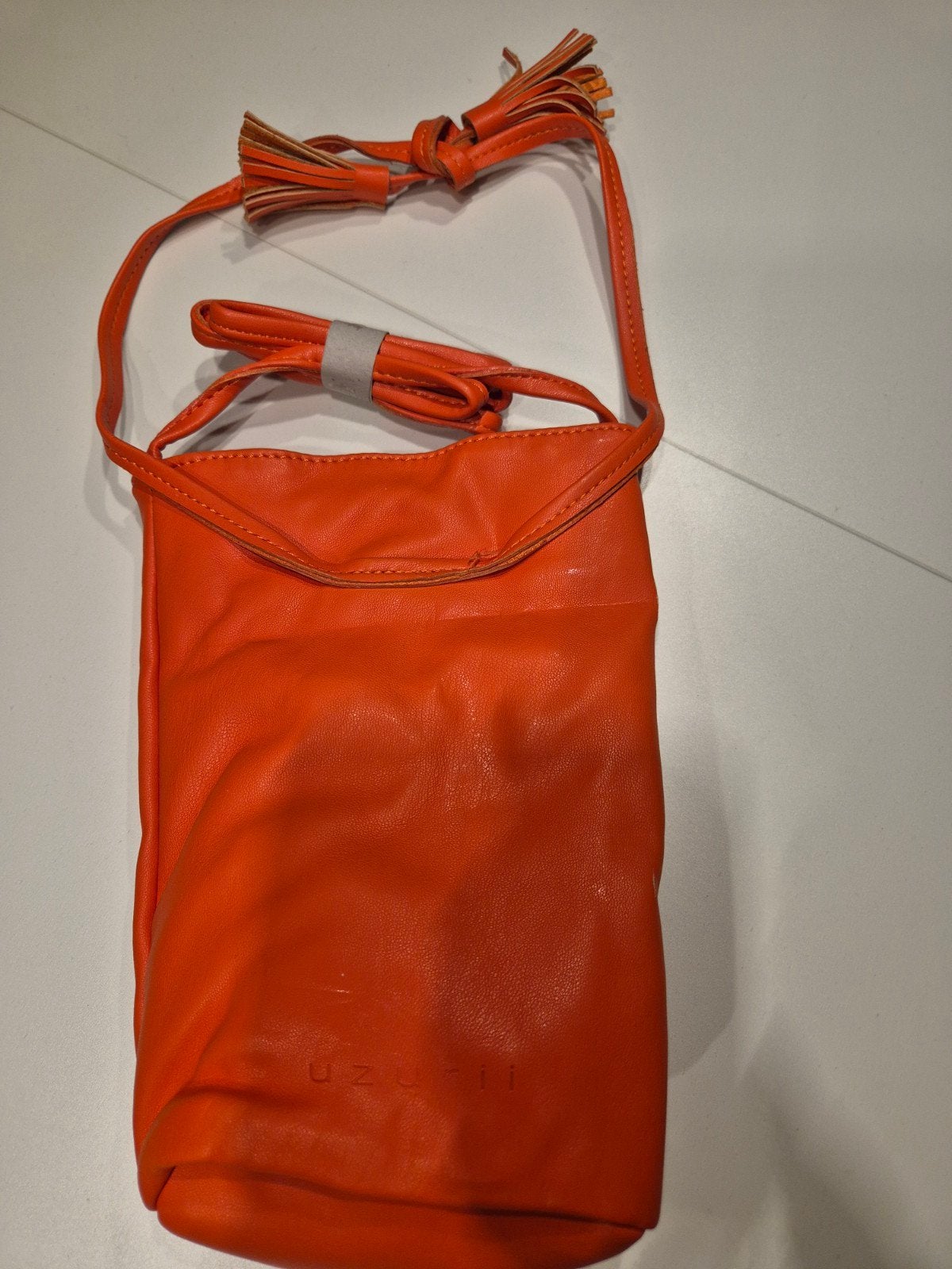 Prachtige, gloednieuwe oranje Uzurii tas., Ophalen of Verzenden, Nieuw, Oranje
