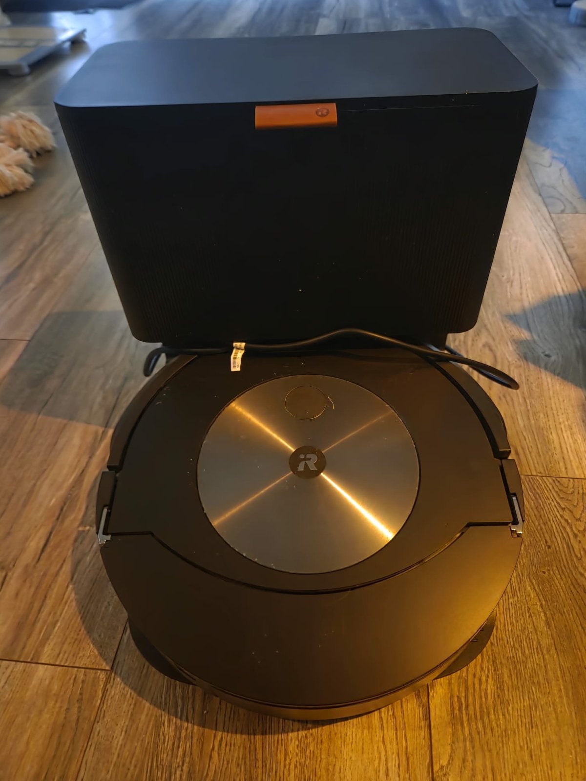 iRobort ADG-N2 robotstofzuiger met dweilfunctie, Witgoed en Apparatuur, Stofzuigers, Ophalen, IRobot, Automatisch legen, Zo goed als nieuw