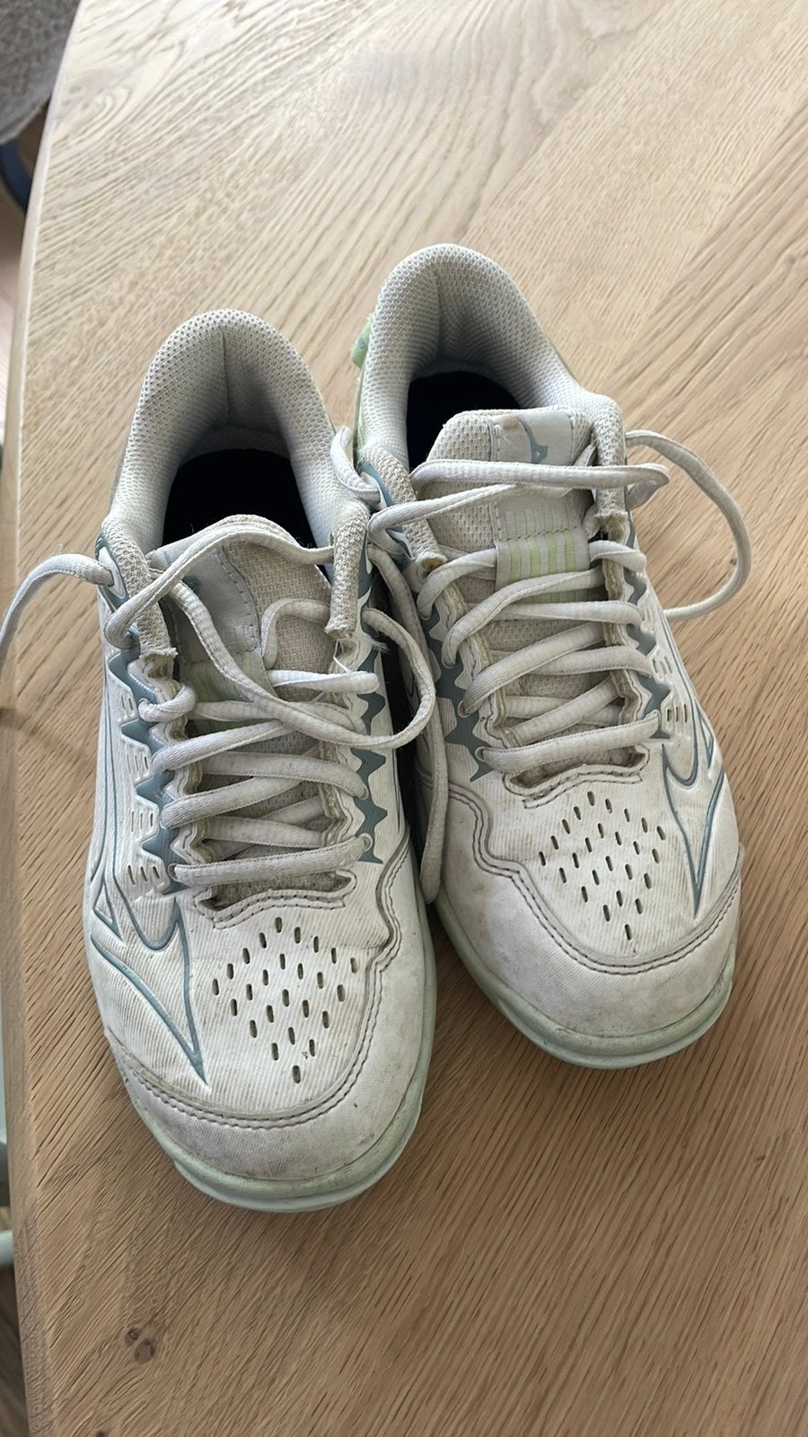 Hockeyschoenen maat 32 veld, Ophalen, Gebruikt, Schoenen