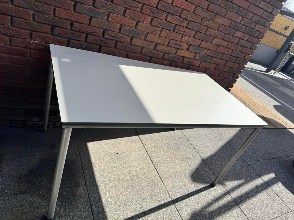 Zware metalen werktafel / tafel – 140x80x73 cm – Snel weg!, Doe-het-zelf en Verbouw, Ophalen, Gebruikt, 120 tot 170 cm