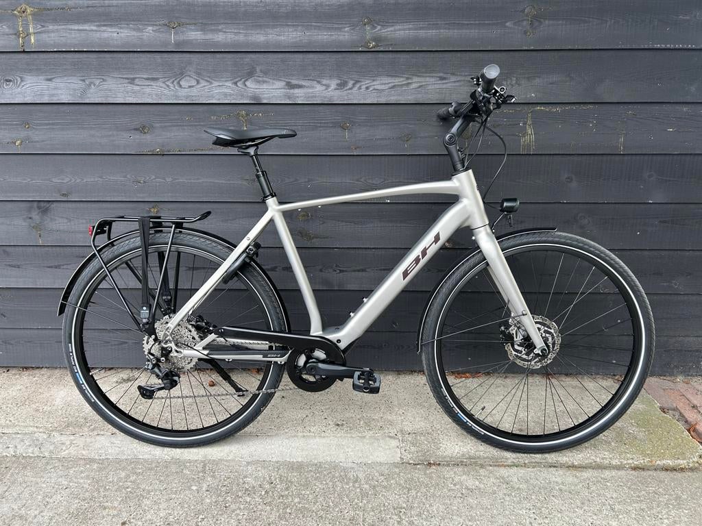 BH Core Cross elektrische herenfiets 65nm, 28 inch, 10 tot 15 versnellingen, Nieuw, 57 tot 61 cm