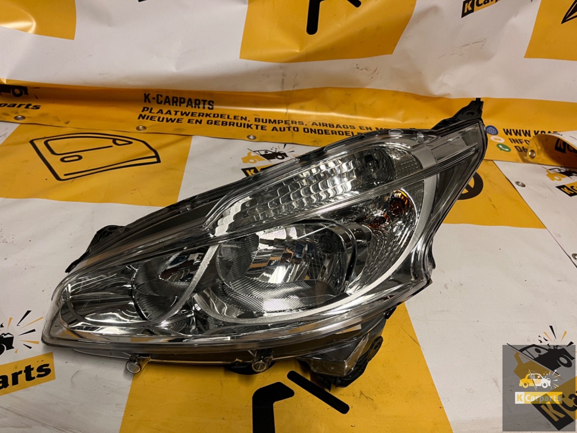 Peugeot 208 koplamp L (halogeen) Origineel! 98 022 218 80