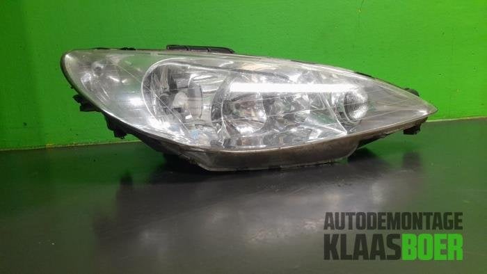 Koplamp rechts van een Peugeot 206, Auto-onderdelen, Gebruikt, -, -, Ophalen of Verzenden