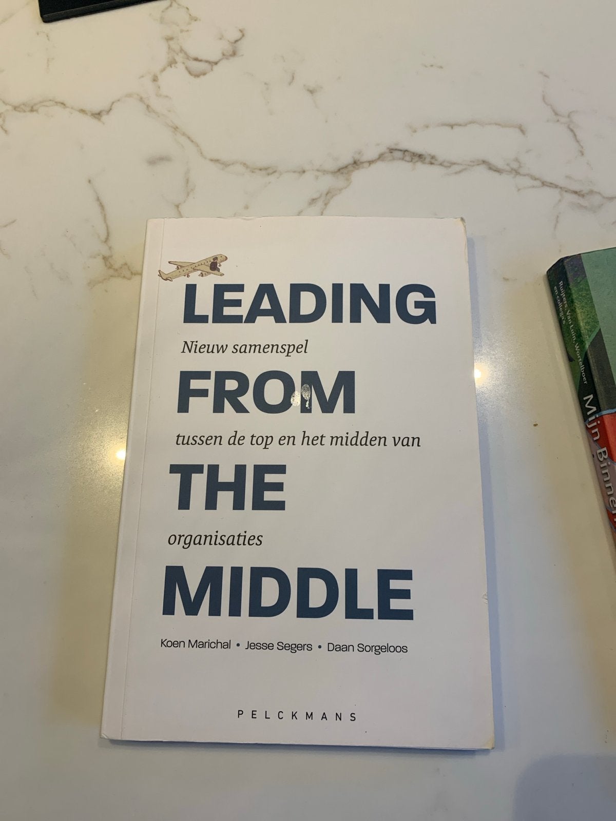 Leading from the Middle - Nieuw samenspel organisaties, Ophalen of Verzenden, Zo goed als nieuw, Management