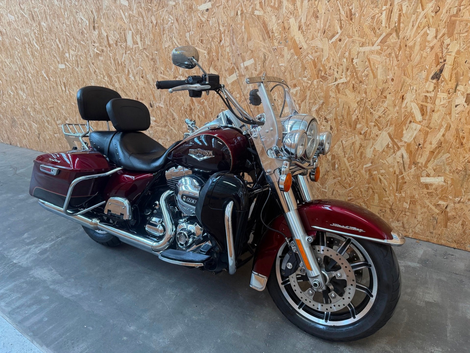Harley Davidson Road king 103 high output 2016 vol, 1690 cc, Bedrijf, Meer dan 35 kW, Toermotor