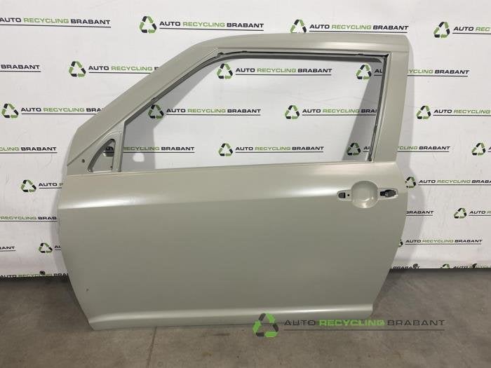 Portier 4Deurs rechts-voor van een Suzuki Swift, Gebruikt, -, Deur, -