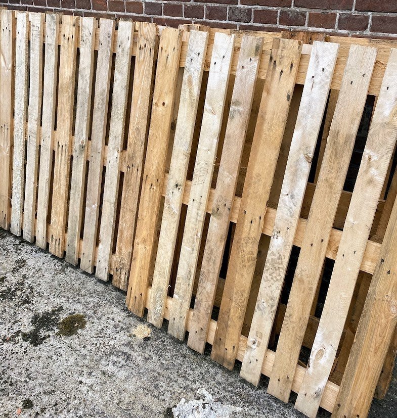 Houtpallets  110x110 cm, 100x120 cm en 115x115 cm en 80x120, Ophalen, Zo goed als nieuw, 50 mm of meer, Pallet