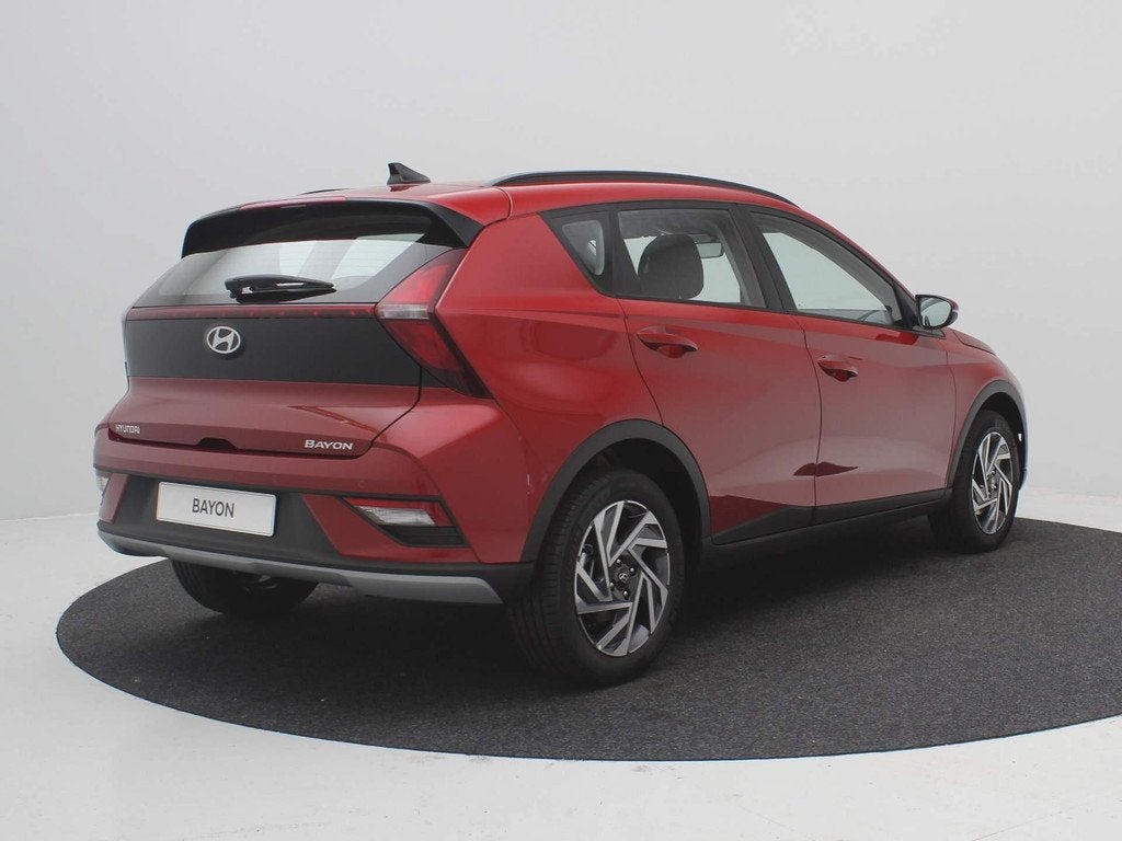 Hyundai Bayon 1.0 T-GDI Comfort / Navigatie / Achteruitrijca, Auto's, Voorwielaandrijving, Euro 6, 1095 kg, Bedrijf