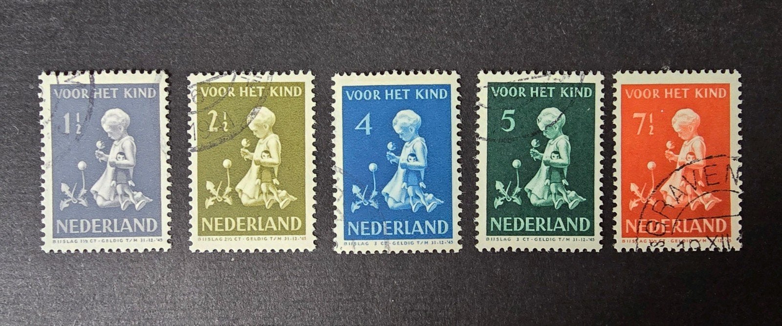 Kinderpostzegels Nederland 1940 - NVPH 375-379, Ophalen of Verzenden, Na 1940, Gestempeld