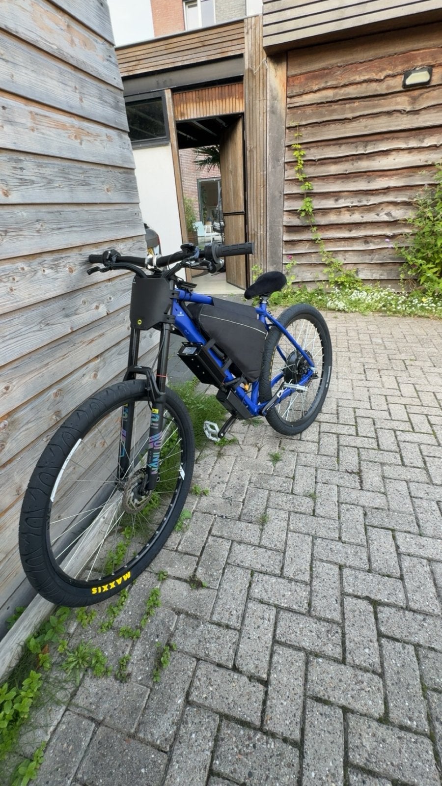 Conversion kit 3 kw 72 v cube frame, Fietsen en Brommers, Zo goed als nieuw, 51 tot 55 cm, 50 km per accu of meer, Ophalen