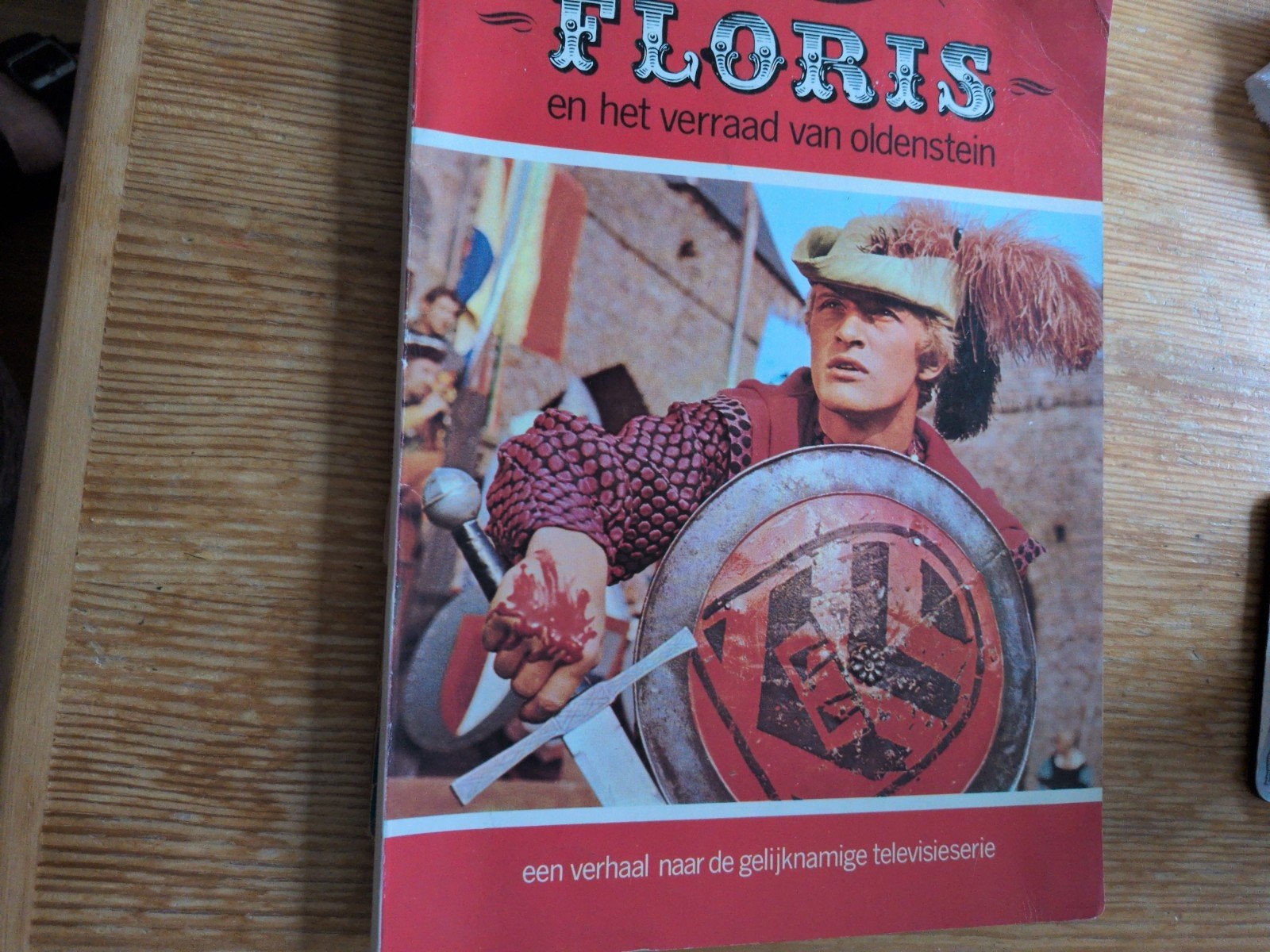 Floris en het verraad van Oldenstein - Boek uit 1969, Ophalen of Verzenden, Gelezen, José Kiestra, Nederland