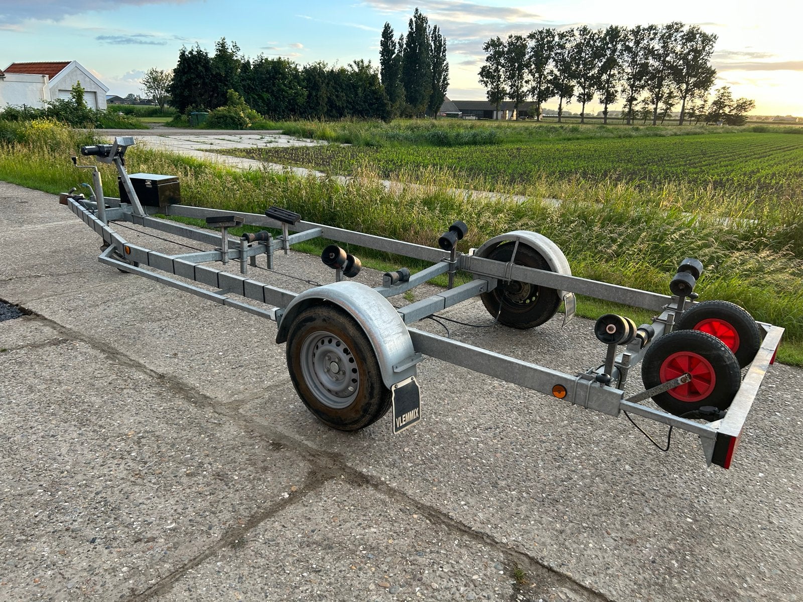 Vlemmix Boottrailer 1500 kg nieuwstaat met centreerset, Ophalen of Verzenden, Zo goed als nieuw, Motor en Techniek, Zeilboot of Motorboot