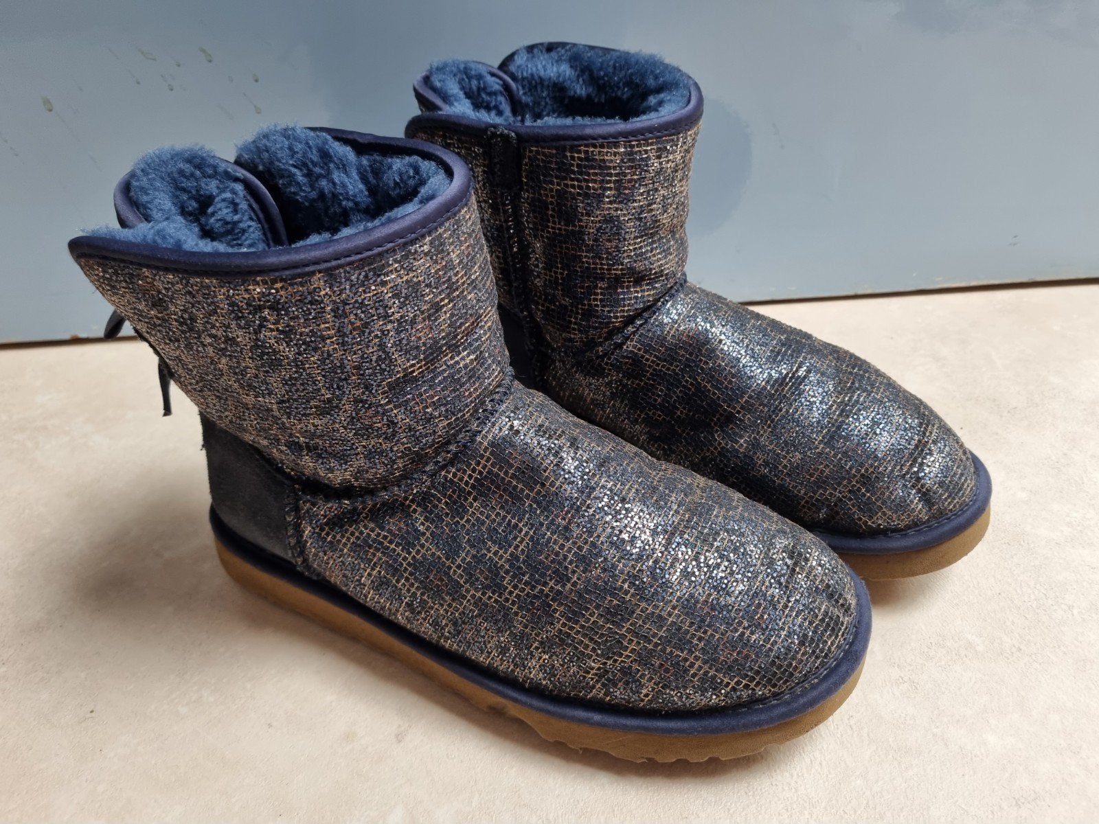 Uggs maat 38, Kleding | Dames, Hoge laarzen, UGG, Zwart, Ophalen of Verzenden