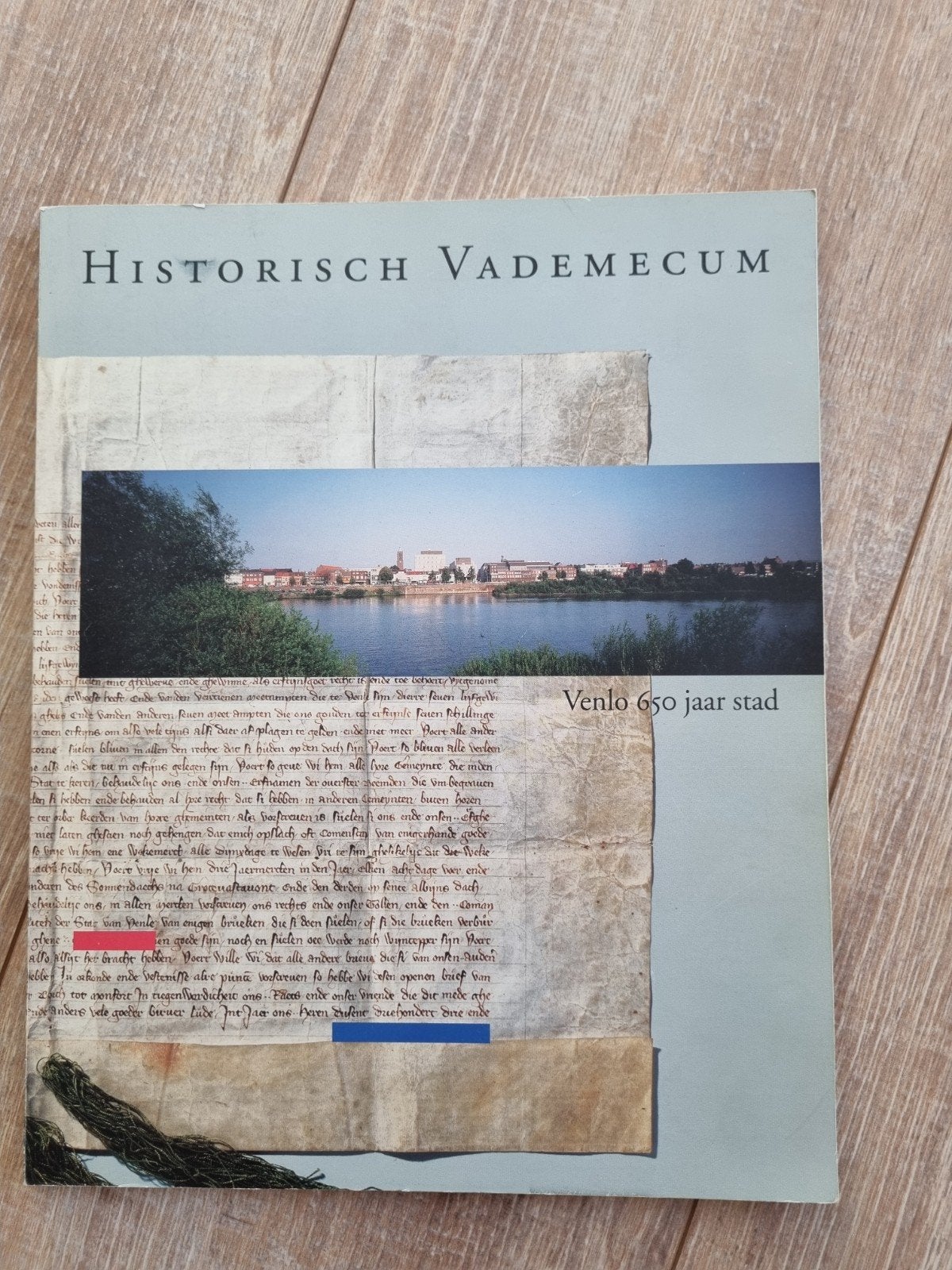 Boek Venlo: Venlo 650 jaar stad - Historisch Vademecum, Ophalen of Verzenden, 20e eeuw of later, Gelezen, Onbekend