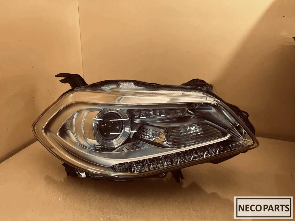 KOPLAMP SUZUKI SX4 S-CROSS XENON LED 100-17735, Gebruikt, -, -, Ophalen of Verzenden