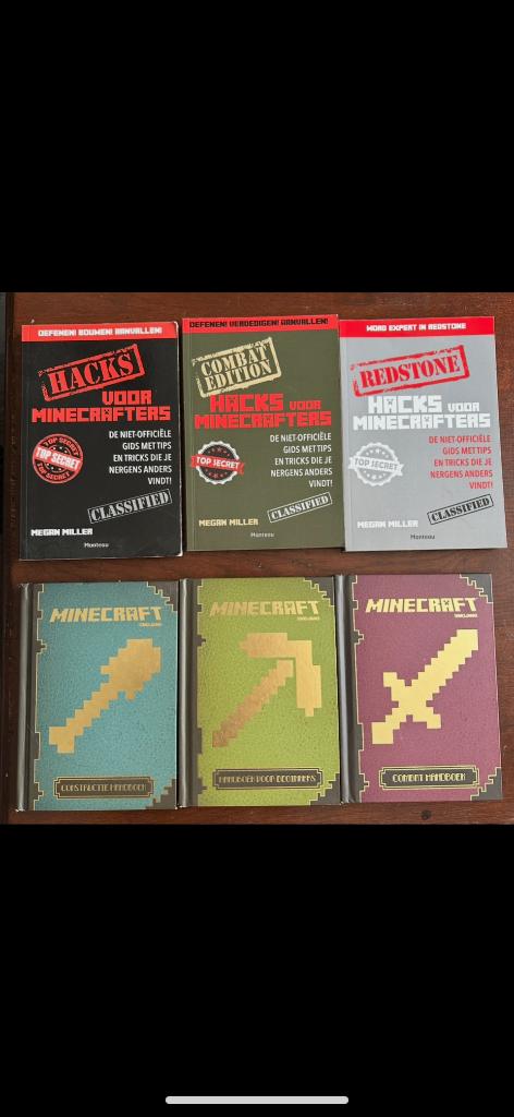 Minecraft boeken, Zo goed als nieuw, 3 spelers of meer, Vanaf 7 jaar, Ophalen