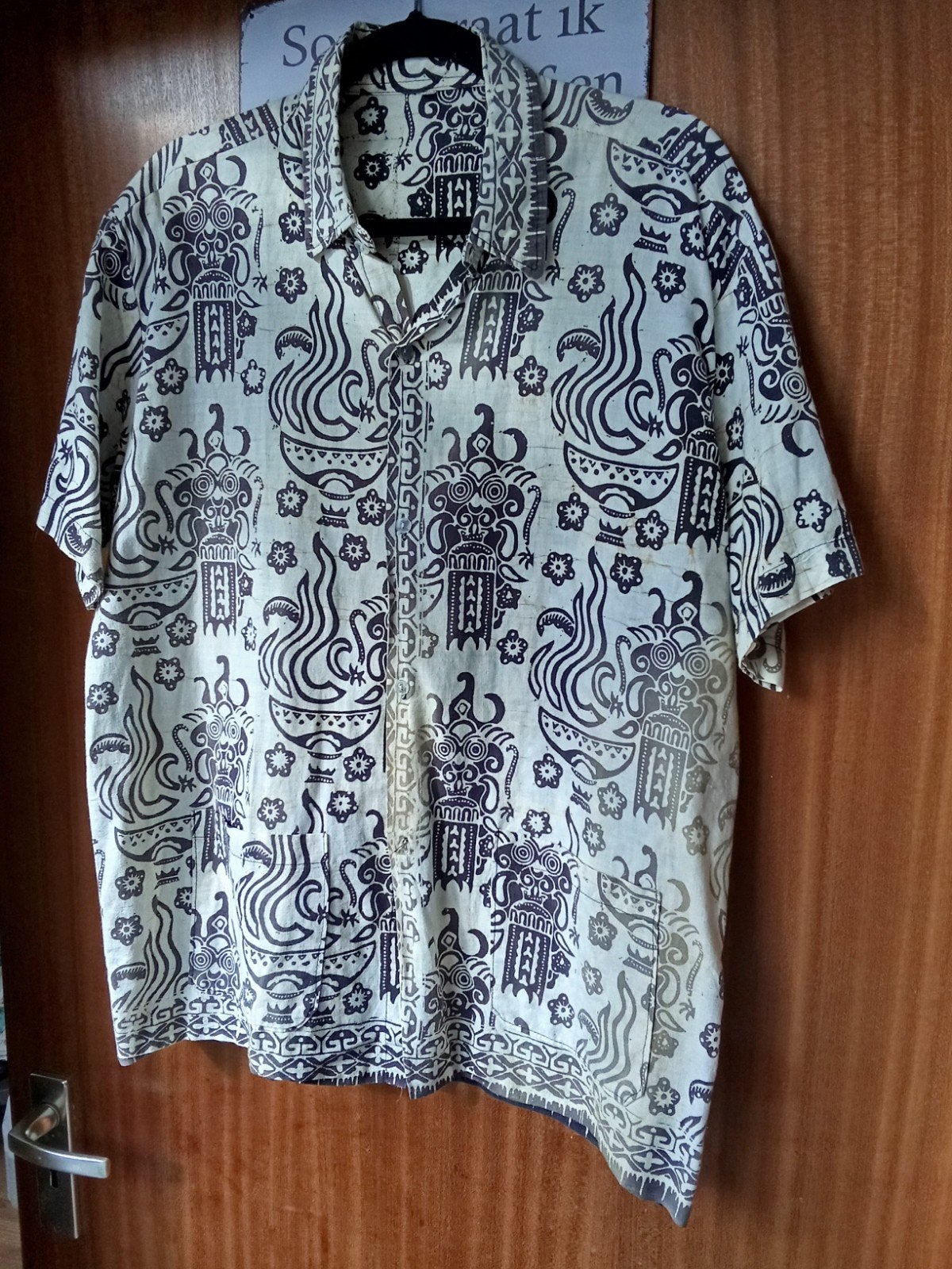 Batik shirt XL met uniek patroon, Kleding | Heren, Overhemden, Onbekend, Meerkleurig, Ophalen of Verzenden, Gedragen