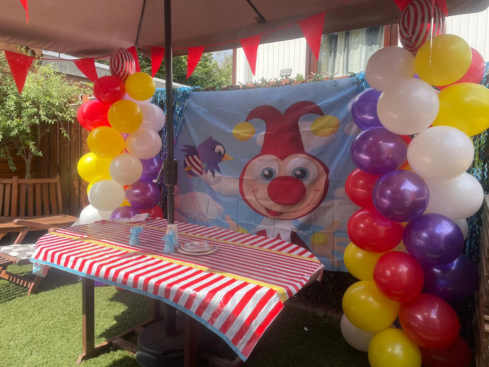 Feestdecoratie: Jokie en Jet Efteling kinderen, Ophalen of Verzenden, Gebruikt, Versiering, Verjaardag