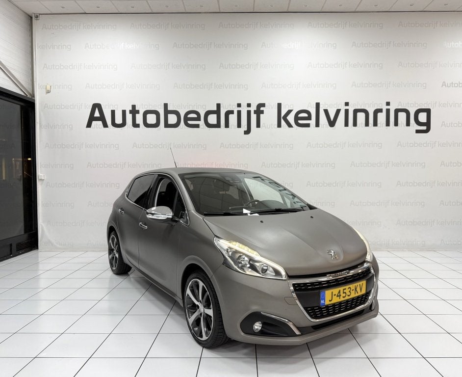 Foto 3 van Peugeot 208 1.2 PureTech Allure Bovag Garantie Airco