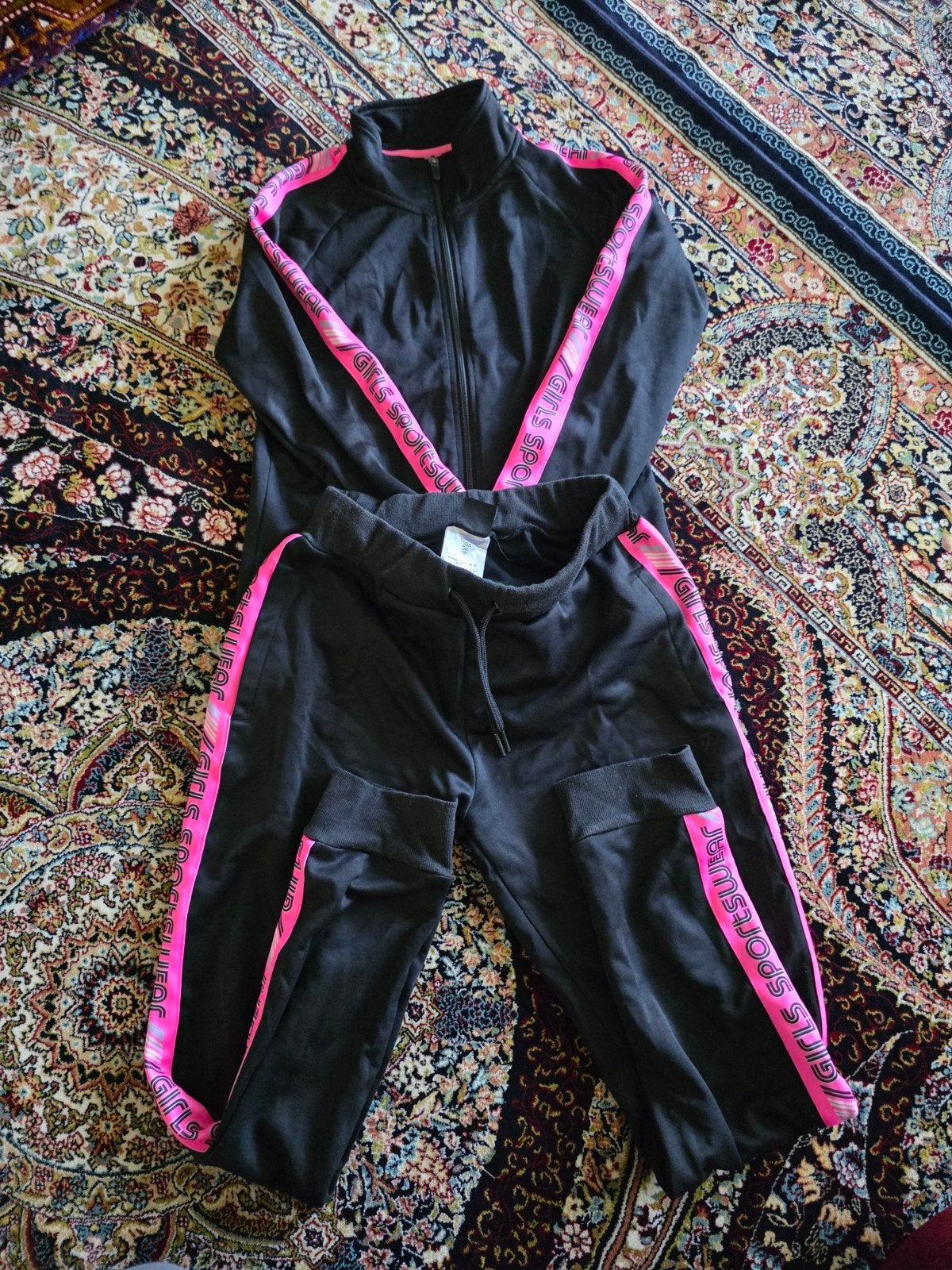 Gymkleding voor meisjes van 12/13 jaar., Kleding | Dames, Overige typen, Zwart, Maat 42/44 (L), Zo goed als nieuw