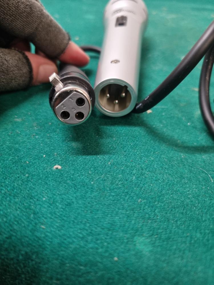 microfoon mt logic dynamische, Ophalen of Verzenden, 'T Olde Gre-j, Info@toldegrej.nl, Endepoelstraat 20f Didam