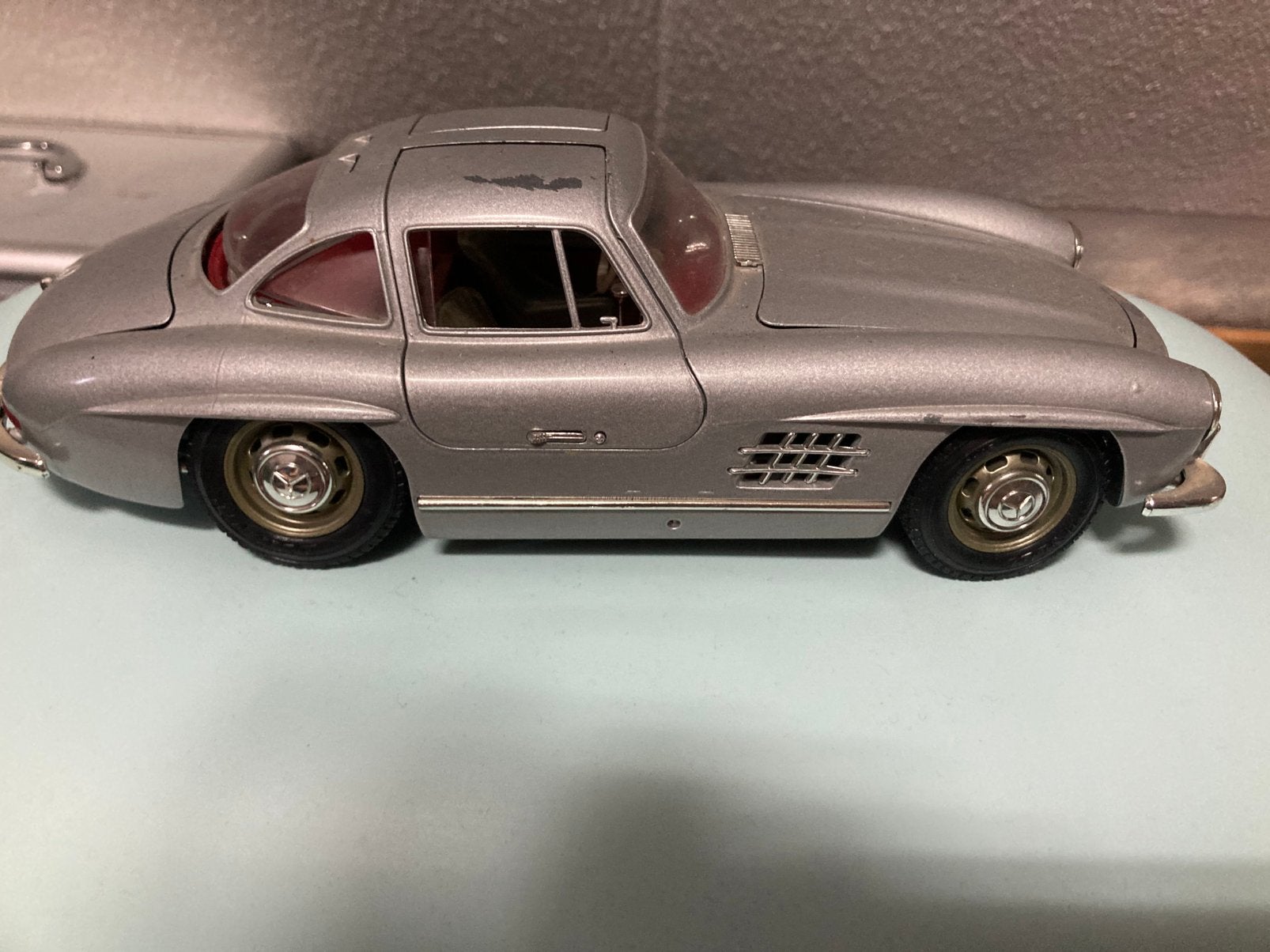 Bburago mercedes SL Gullwing, Ophalen, Gebruikt, Auto, Bburago
