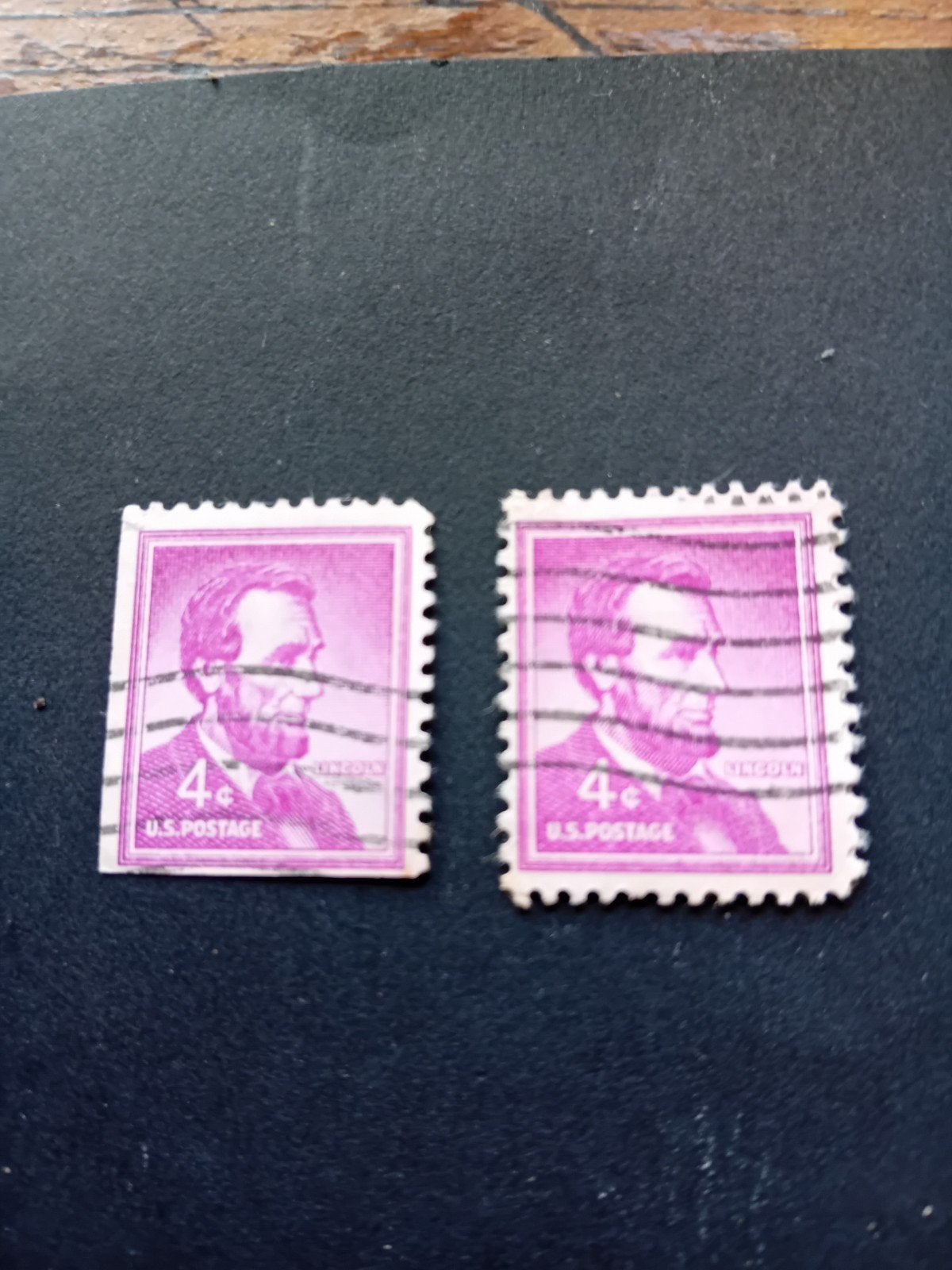 2x VS postzegel 4 cent Abraham Lincoln gestempeld, Postzegels en Munten, Ophalen of Verzenden, Noord-Amerika