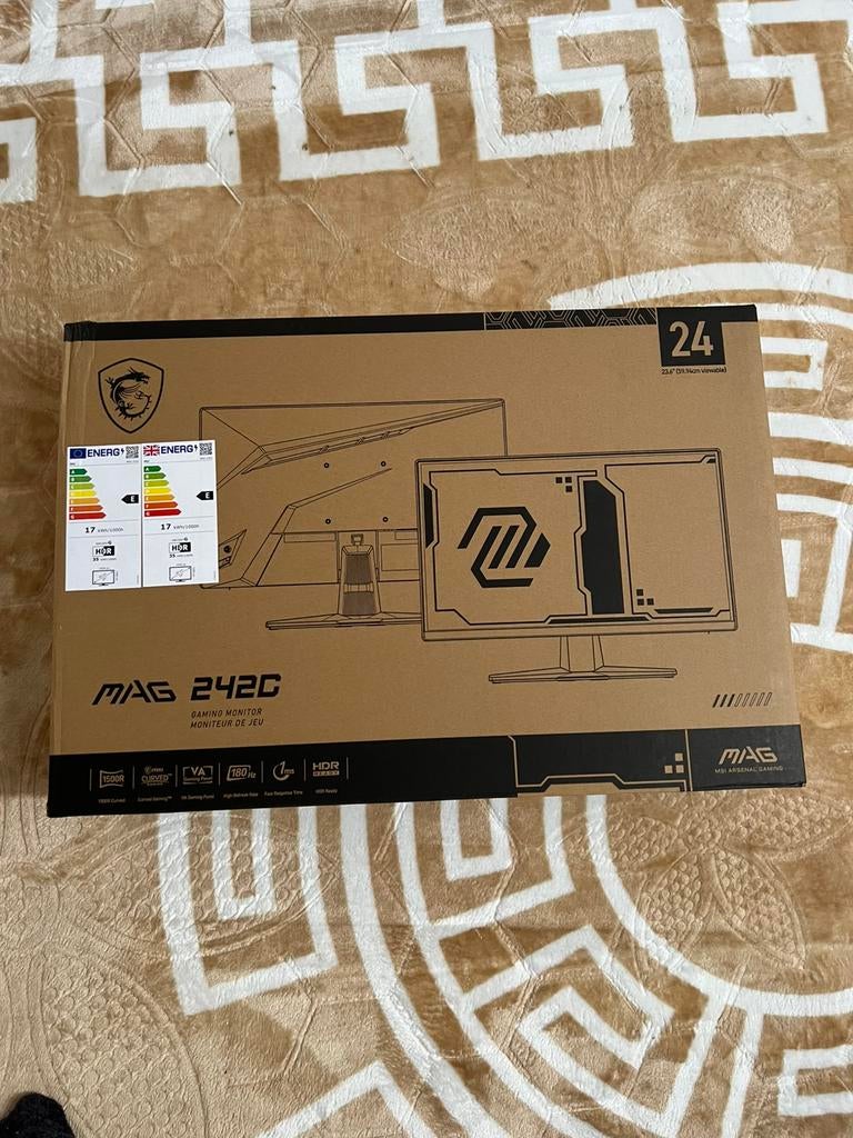 MSI MAG 242C, Gaming, HD, MSI, Nieuw