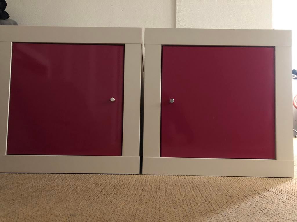 2 Ikea Lack kastjes met gratis 1 Lack tafeltje - roze/wit, Huis en Inrichting, Ophalen, Gebruikt
