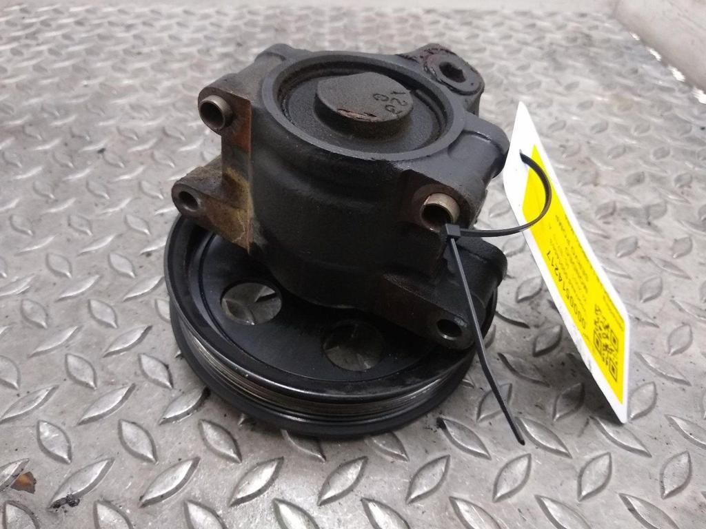FORD MONDEO 1.8-16V Ghia STUURPOMP 2001, Ophalen of Verzenden, Gebruikt, Stiba lid