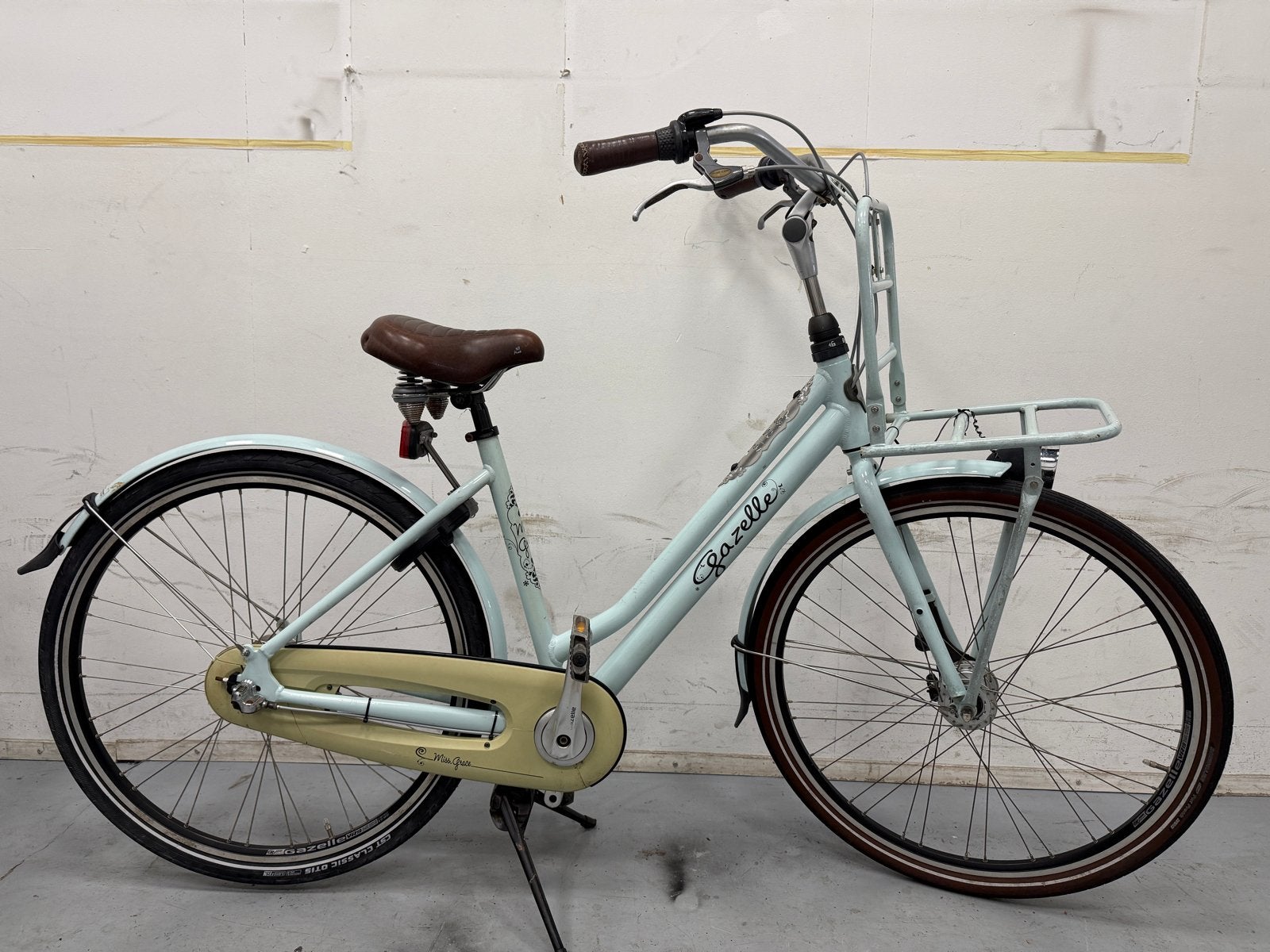 Nette Gazelle Miss Grace meisjes fiets 28 inch, 26 inch of meer, Gebruikt, Ophalen of Verzenden, Handrem