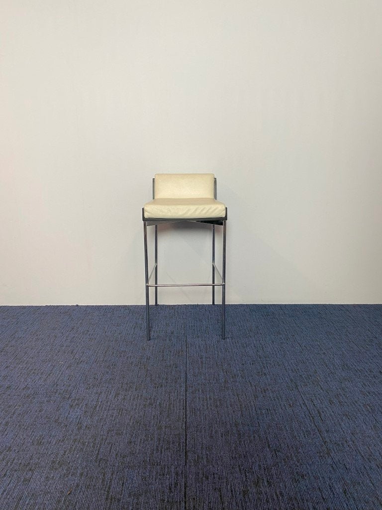 5 x Design barkruk Ahrend, wit leder, chroom frame, Ophalen, Met voetsteun, 60 tot 90 cm, Leer