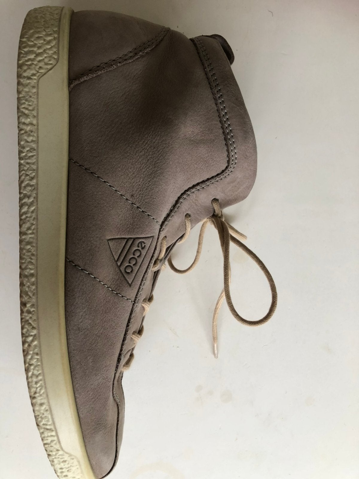 Te koop: leren sneakers, Ecco, beige, 39, zgan, Ophalen of Verzenden, Zo goed als nieuw, Beige, Sneakers of Gympen
