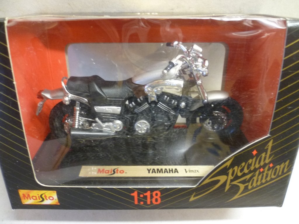 Maisto Motor Yamaha Vinax in doos 1:18 schaalmodel., Hobby en Vrije tijd, Ophalen of Verzenden, Nieuw, Motor, Maisto