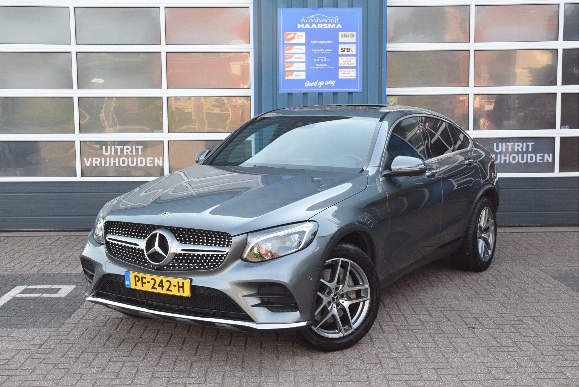 Mercedes-Benz GLC Coupé Schuifdak Navi Automaat 250 4MATIC, Automaat, Gebruikt, 4 cilinders, Bedrijf